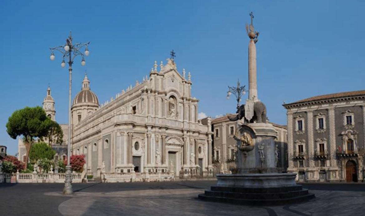 L'albero Della * Catania